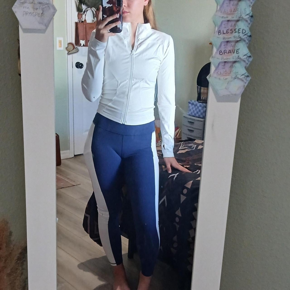 Fabletics Gym Set - image 1